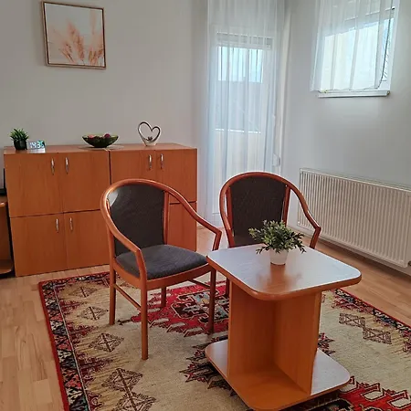 Sunny House Villa Dunaujvaros